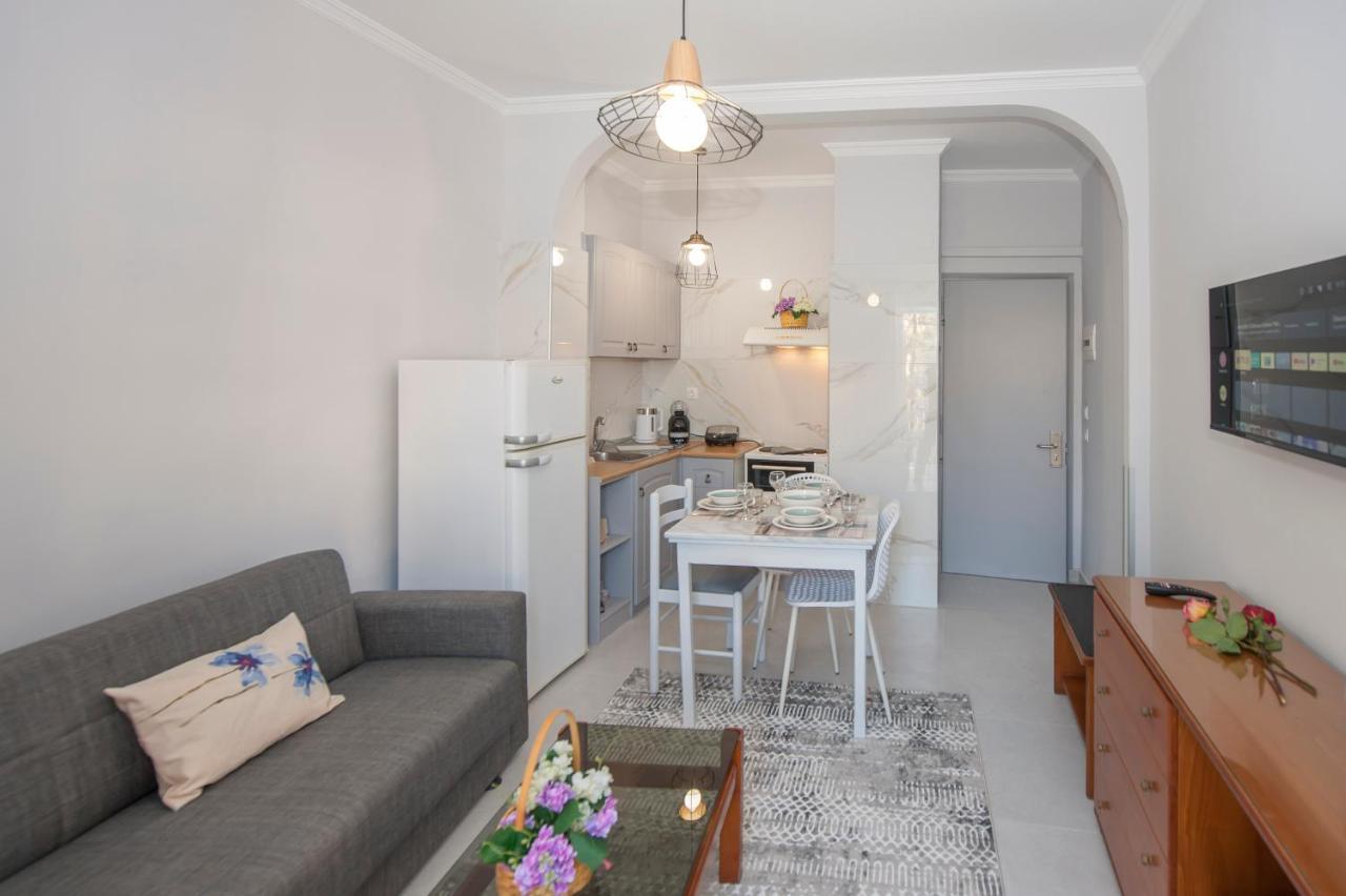 Phoenix Apartments Anemomylos Bagian luar foto